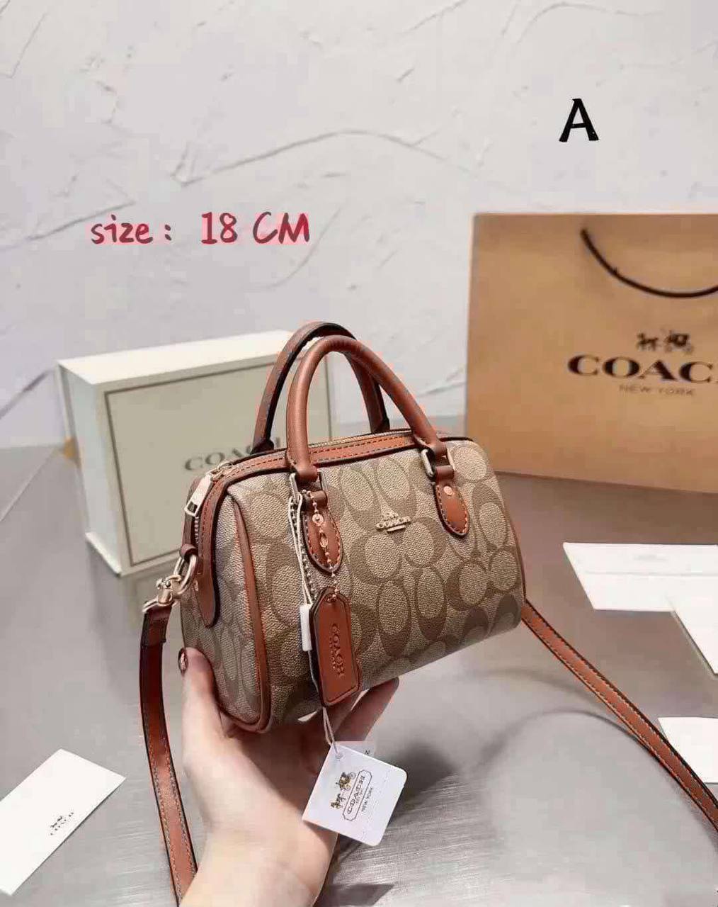 Coach

With box 
🎁🎁🎁

85 dhs🪙💕

Zain136
♥️♥️♥️
