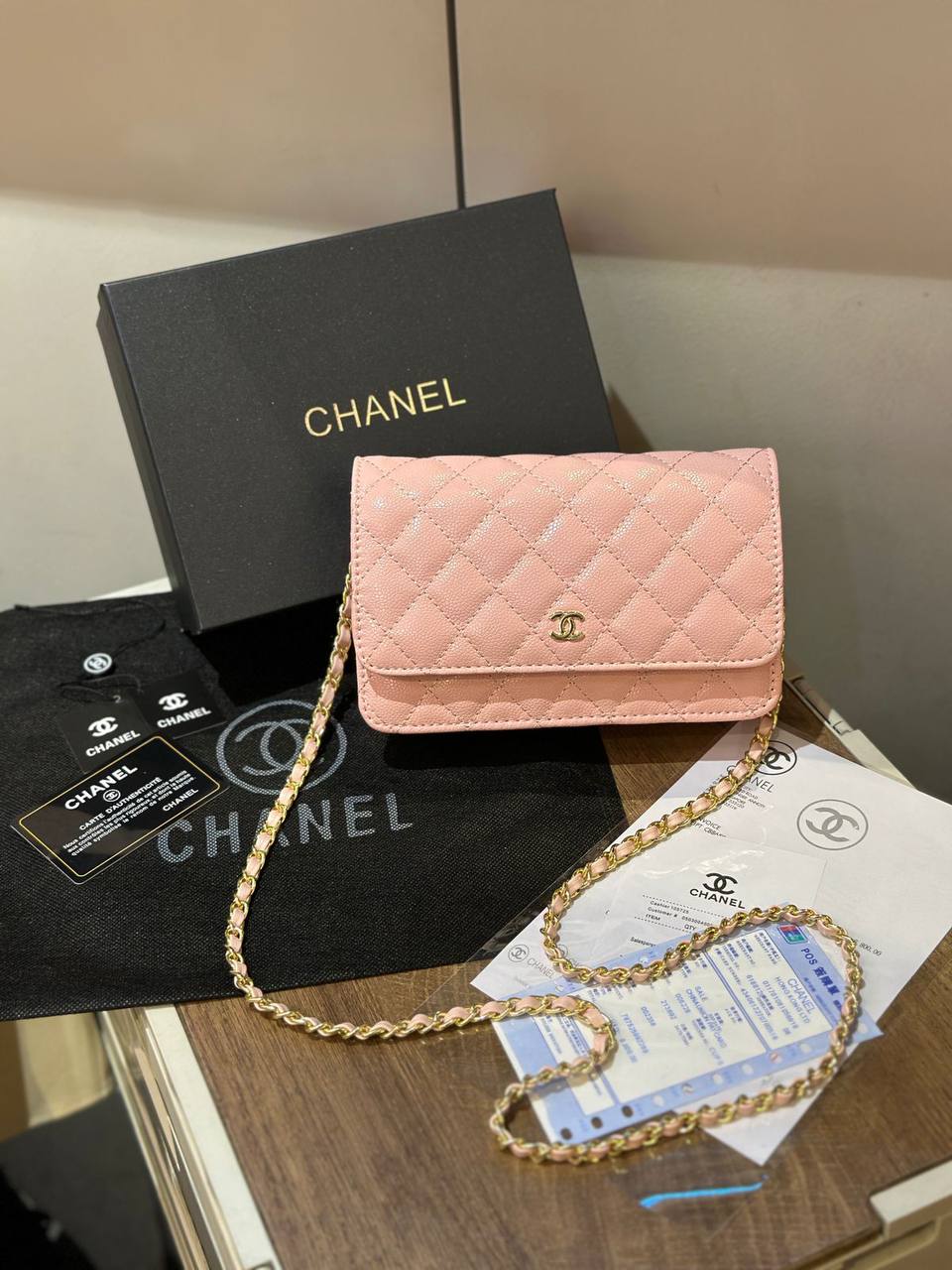 Chanel

withbox 
🎁🎁🎁

90 dhs🪙🌨️

Zain143
♥️♥️♥️