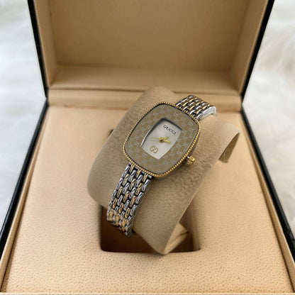 Aigner
Dior
Chanel
Piaget
Bvlgari
Gucci

55 dhs

Zain45
♥️♥️♥️