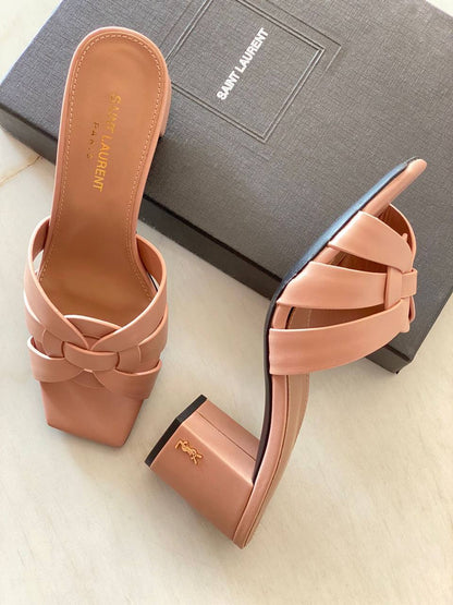 Ysl 
Size 36…….41 
AAA master quality 
370 dhs✅

Zain180
♥️♥️♥️