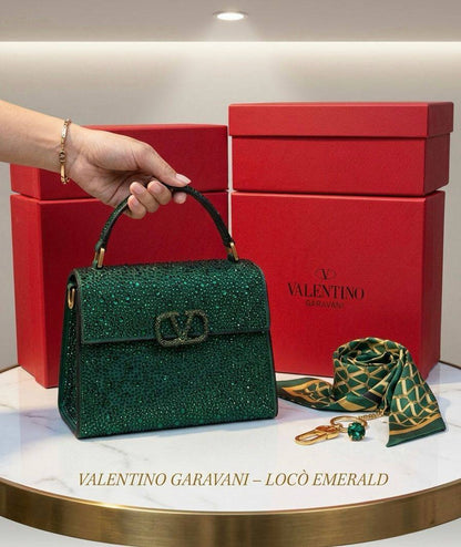 VALENTINO 
115 dhs✅

with box
🎁🎁🎁

Zain90
♥️♥️♥️