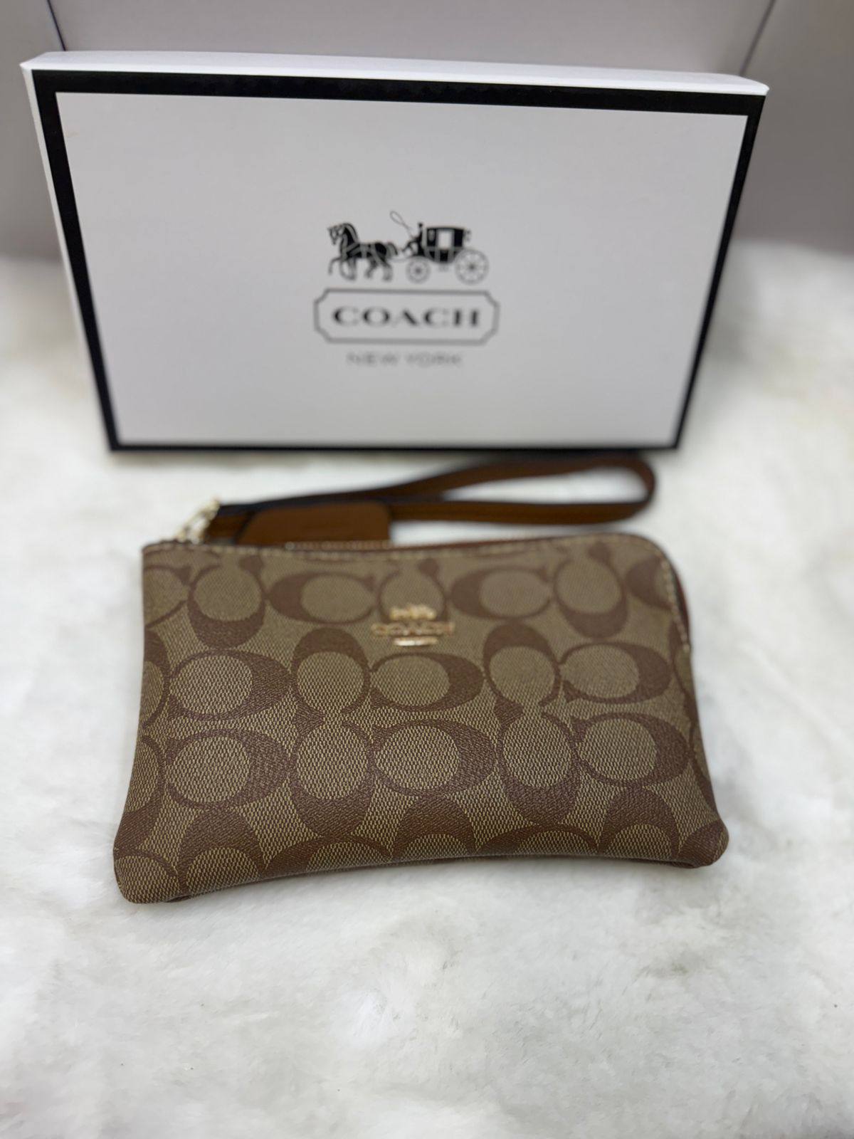 Coach

30 DHS💓

WITHBOX
🎁🎁🎁

Zain40
♥️♥️♥️