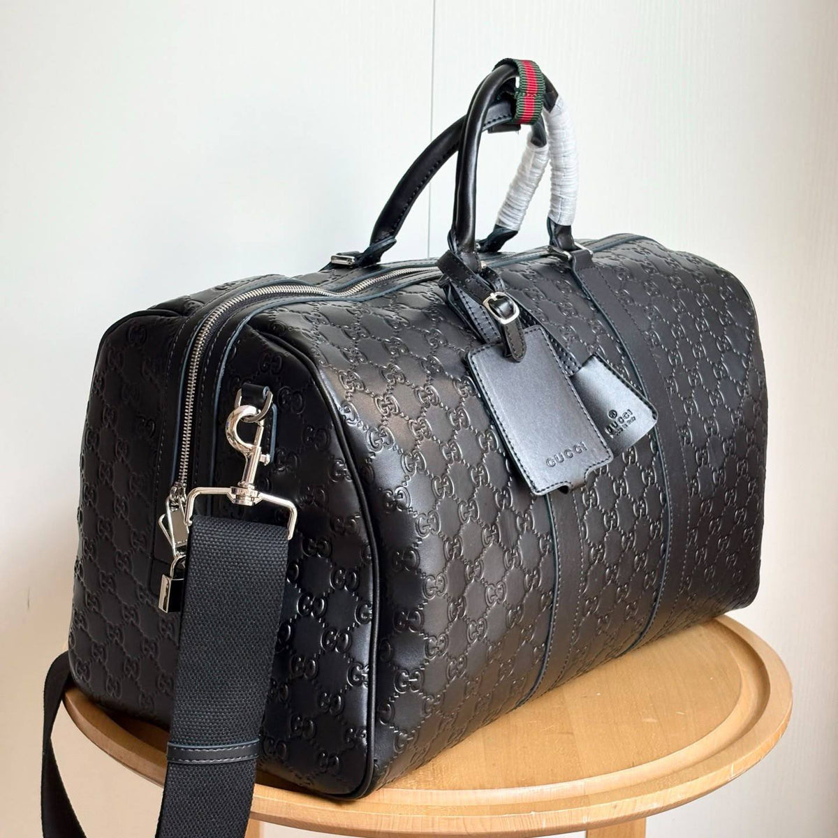 Gucci

45cm
370 dhs🇦🇪🇦🇪

Zain297
Zain228
♥️♥️♥️