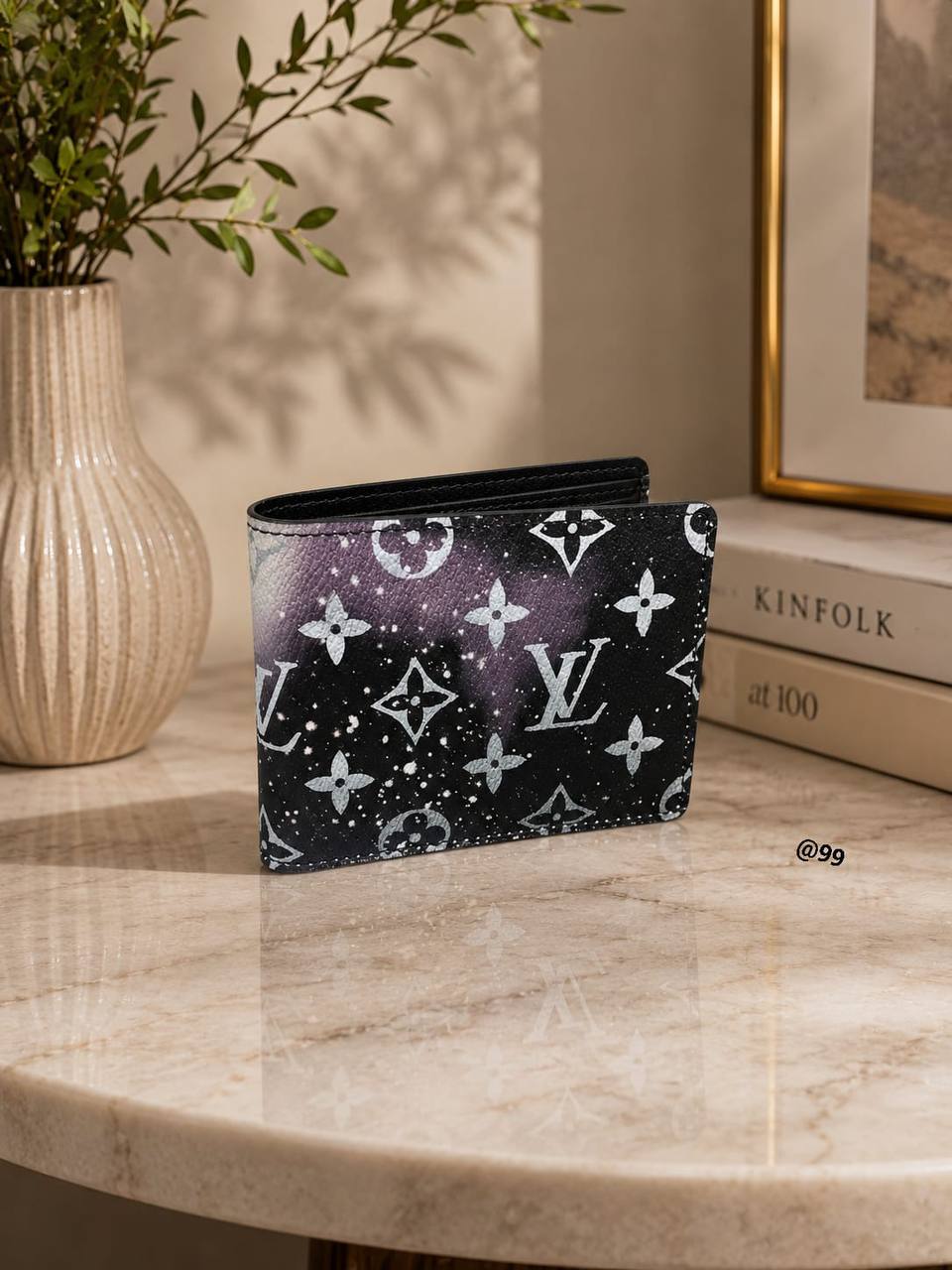 LOUIS VUITTON WALLET MASTER QUALITY

110 dhs✅

Zain58
♥️♥️♥️