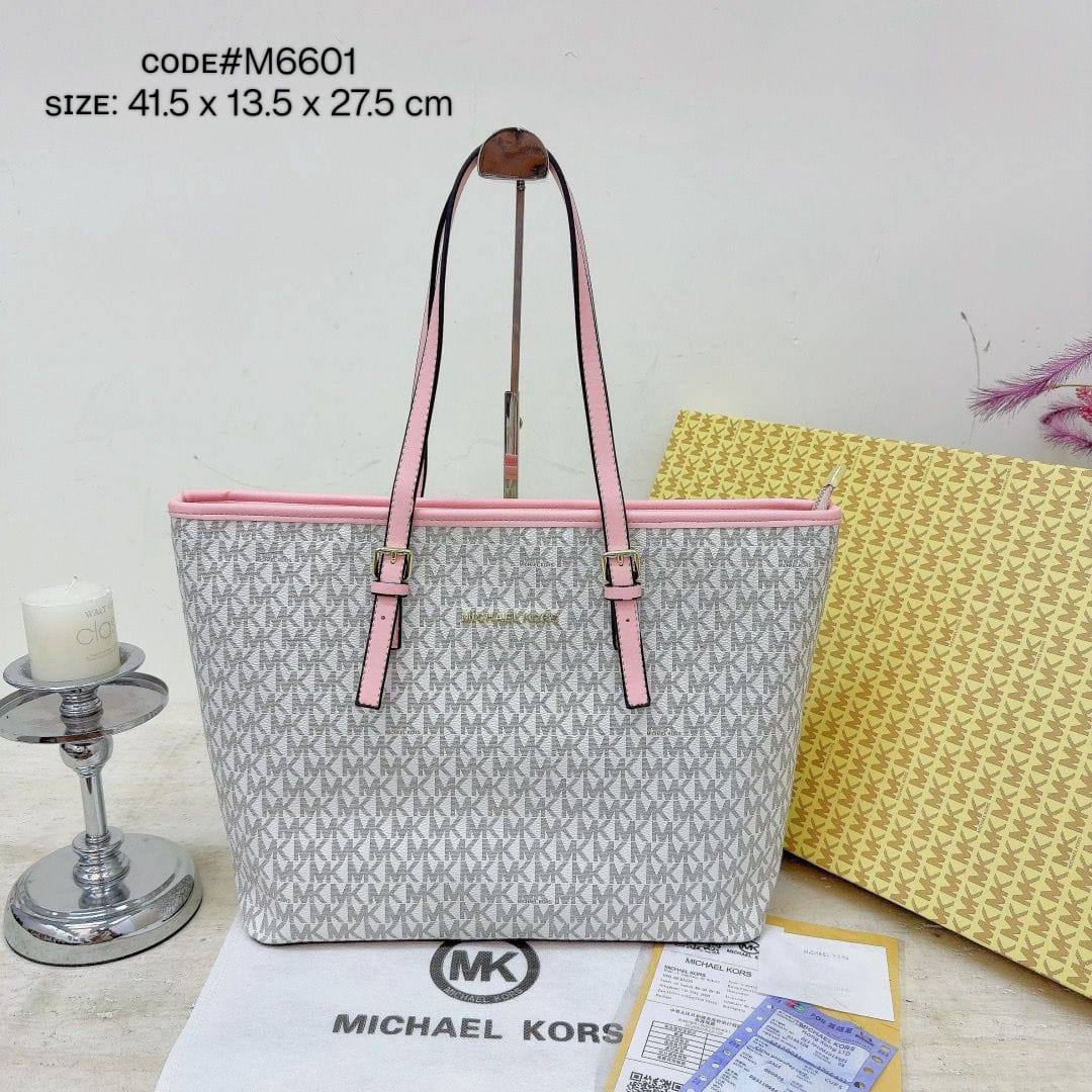 MK
sʜᴏᴜʟᴅᴇʀ ᴛᴏᴛᴇʙᴀɢ
ᴢɪᴘᴘᴇʀ ᴛʏᴘᴇ
sɪᴢᴇ: 41.5 cm

ᴡɪᴛʜ BOX
🎁🎁🎁

75 dhs🪙💕

Zain31
♥️♥️♥️