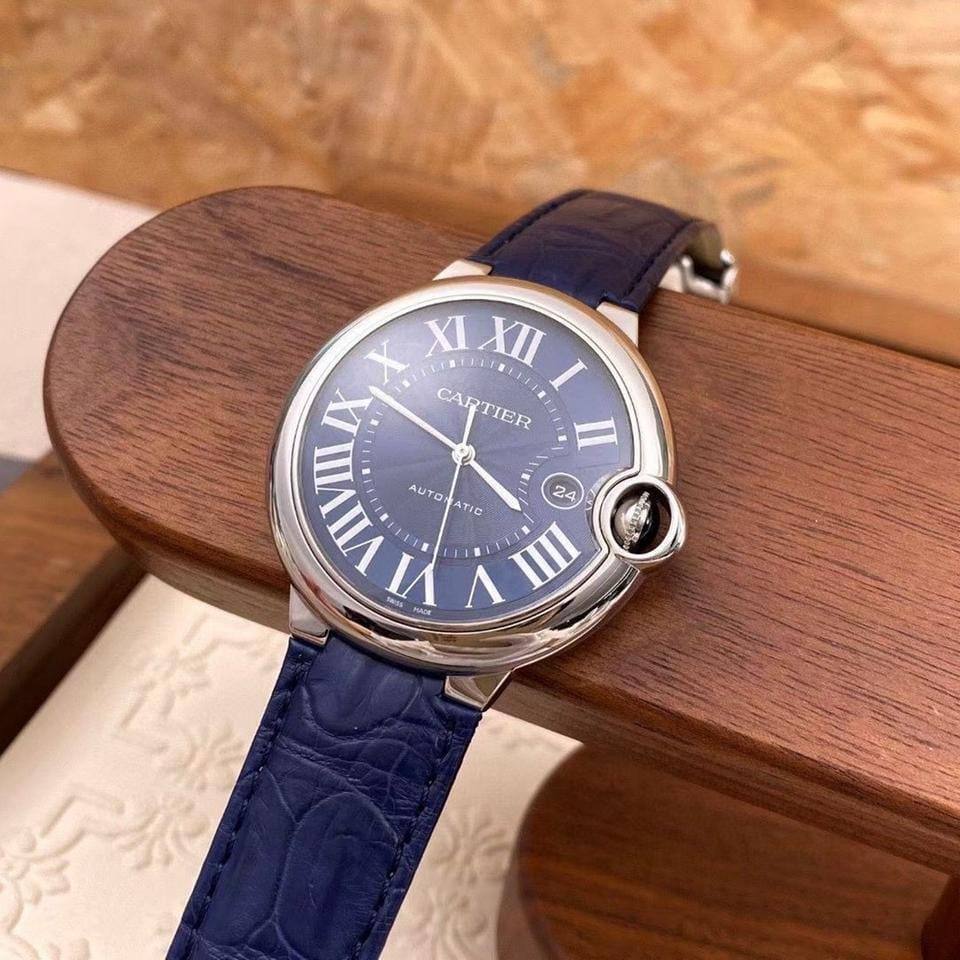 Cartier 
watch for men 
good quality automatic
260 dhs✅

Zain59
♥️♥️♥️