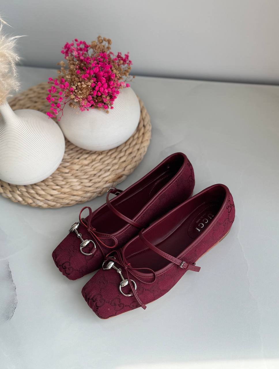NEW Gucci
*Vip quality*
*Size 36 to 41*
450 dhs✅

Zain113
♥️♥️♥️