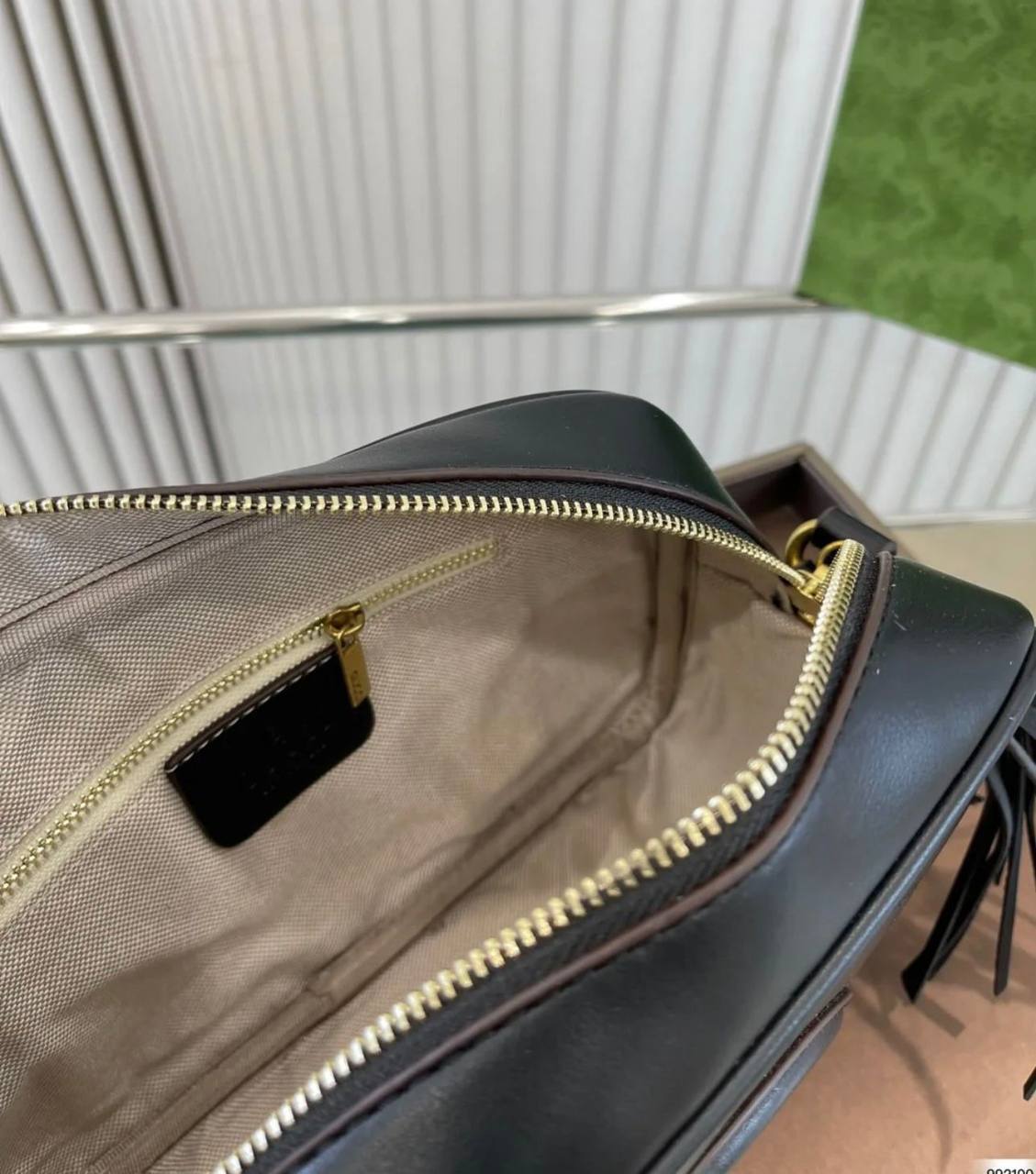 GUCCI 
VERY GOOD QUALITY 
SPECIAL OFFER 
WITH BOX
🎁🎁🎁

65 dhs✅

Zain39
♥️♥️♥️