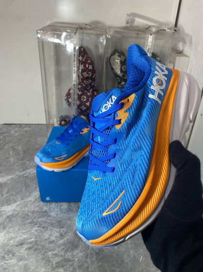 Hoka Clifton 9 ‘Blue’💙
40-45 AVAILABLE 🤩
195 dhs✅

Zain242
♥️♥️♥️