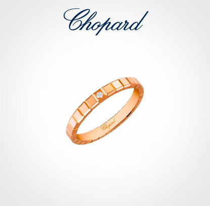 CHOPARD ❤️‍🔥*
Ring 💍 available size👇
6,7,8
Master quality 💯
With normal boxes 🗃️ 
50 dhs✅
With master box 📦 
120 dhs✅

Zain216
♥️♥️♥️