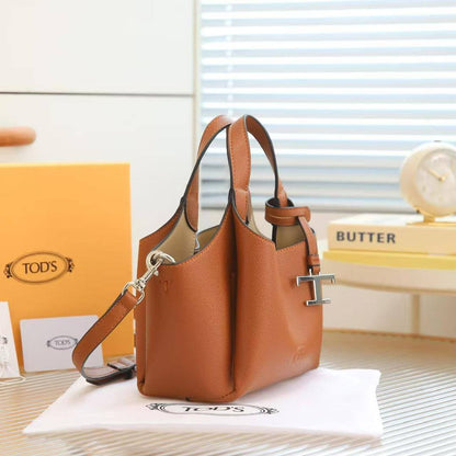 TODS
110 dhs🇦🇪🇦🇪
with box
size 24cm
High quality

Zain26
♥️♥️♥️