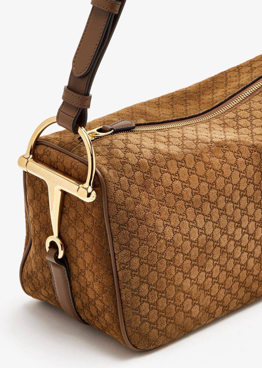GUCCI 
COPY ONE ☘️
150 dhs✅
✨WITH BOX 📦

Zain28
♥️♥️♥️