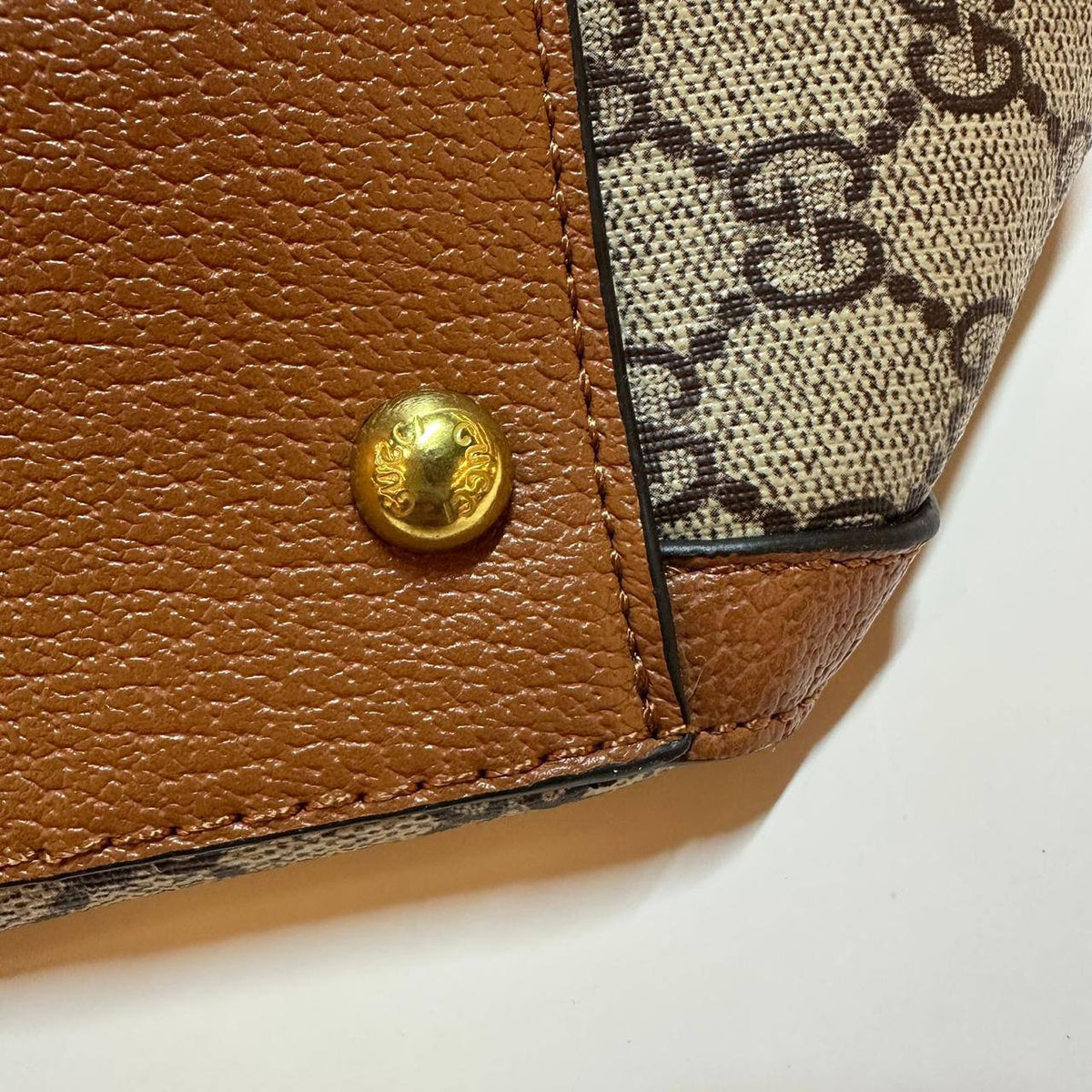 GUCCI  

GOOD QUALITY 
90 dhs🇦🇪🇦🇪

Zain295
♥️♥️♥️