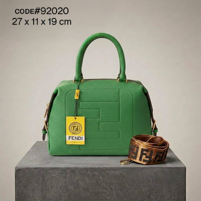 FENDI ғғ ᴄᴜʙᴇ ʙᴀɢ
ᴍᴀᴛᴛᴇ ʟᴇᴀᴛʜᴇʀ ᴍᴀᴛᴇʀɪᴀʟ
ᴄᴀɴᴠᴀs ᴍᴀᴛᴇʀɪᴀʟ
ɢᴏʟᴅ ʜᴀʀᴅᴡᴀʀᴇ
ᴡɪᴛʜ ʟᴏɴɢ sᴛʀᴀᴘ
sɪᴢᴇ : 27 cm

90 dhs✅

Zain31
♥️♥️♥️