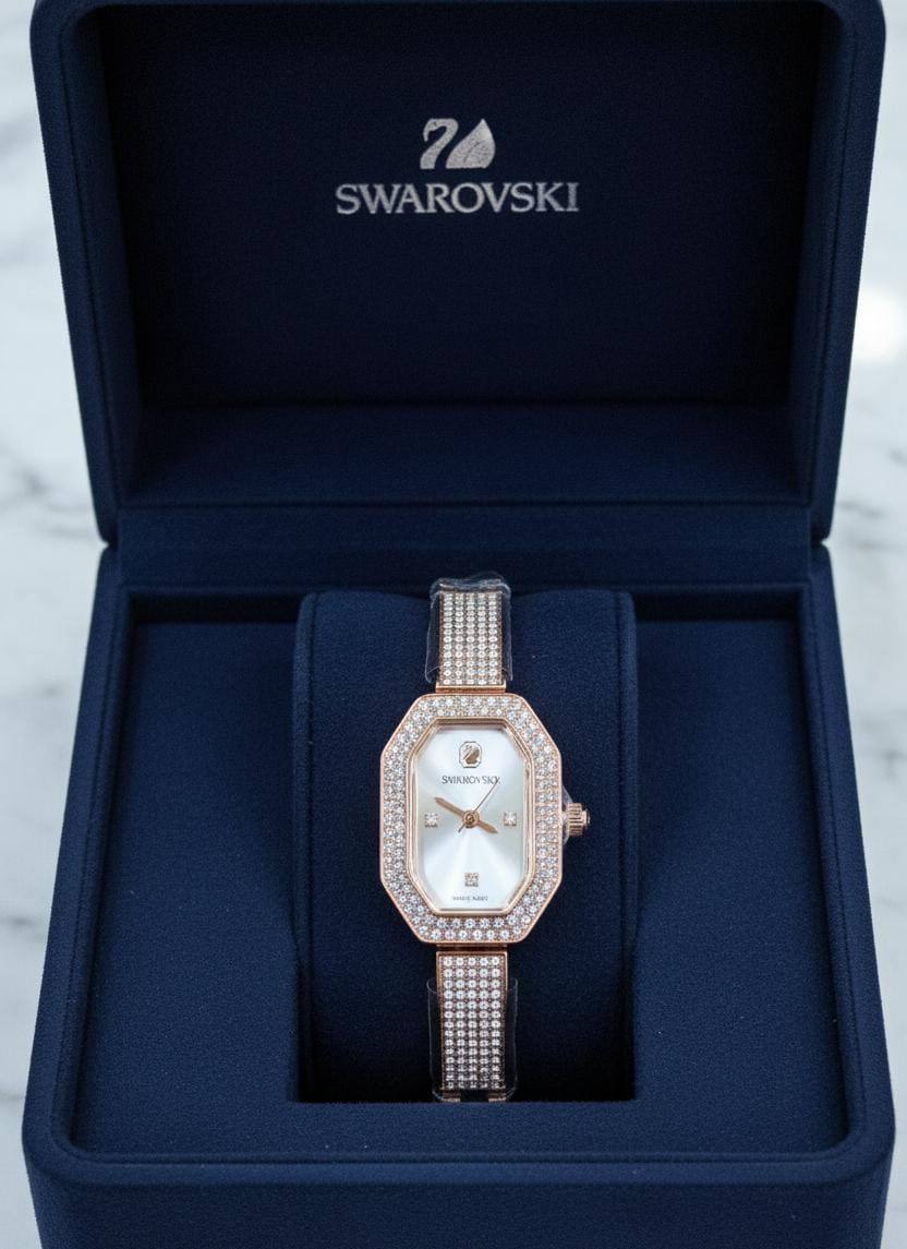 SWAROVSKI 🆕 LADIES 
GOOD QUALITY 💯
60 dhs🪙🖤

Zain133
♥️♥️♥️