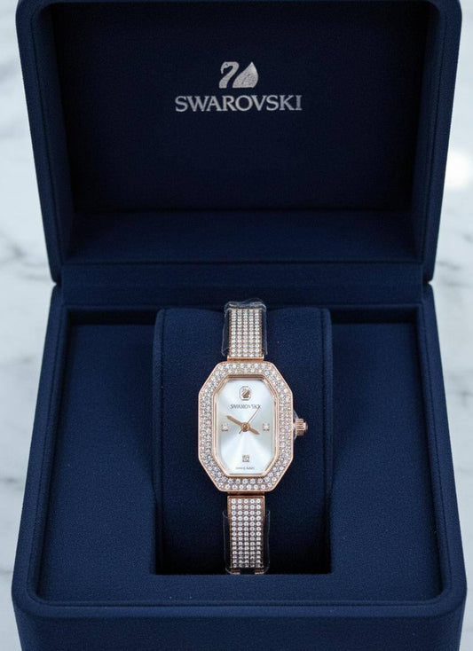 SWAROVSKI 🆕 LADIES 
GOOD QUALITY 💯
60 dhs🪙🖤

Zain133
♥️♥️♥️