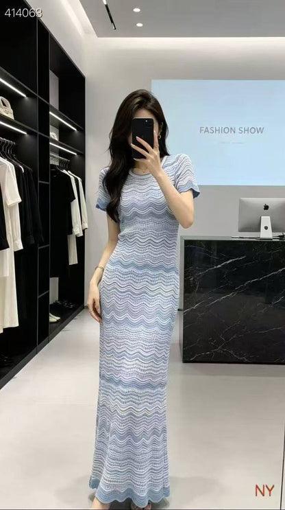 New collection ❤️‍🔥 
s to xl 
450 dhs✅

Zain262
♥️♥️♥️