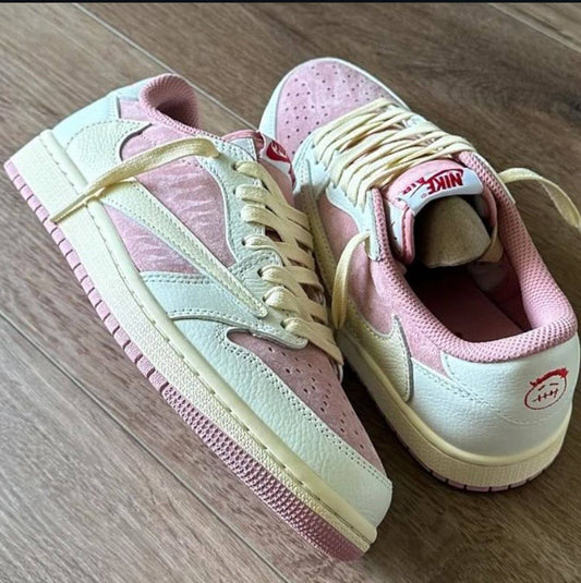 Travis Scott x Air Jordan 1 Low OG ‘Shy Pink’🩷
36-45 AVAILABLE😍
230 dhs✅

Zain242
♥️♥️♥️