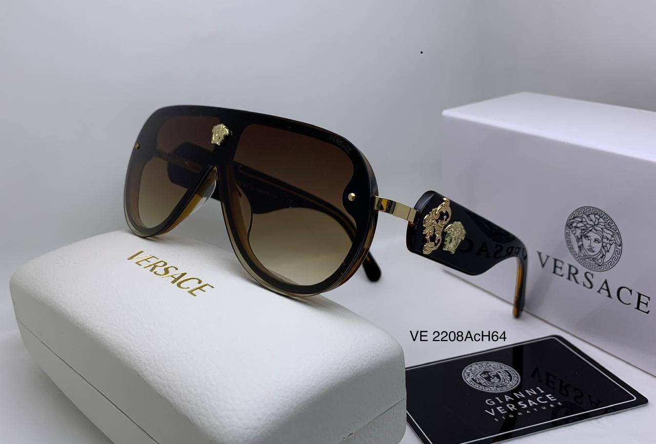 Versace
Ladies super Master quality 
180 dhs✅

Zain126
♥️♥️♥️