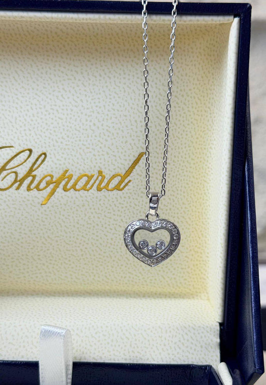 Chopard* 💙
↗️ *# Master Quality ®️*
*160 dhs🌺*  with  *Normal*  Box
*230 dhs🌺 *  with  *Orignal*  Box

Zain106
♥️♥️♥️