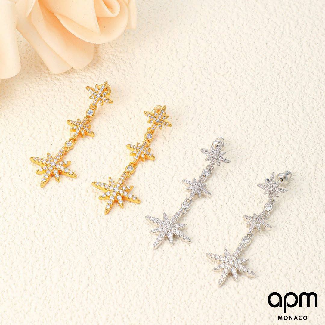 APM Set
Necklace
Earrings 
Bracelet 
*Master Quality* 🍂

*180* AED normal box 📦 
*210* AED master box 🗃️

Zain48
♥️♥️♥️