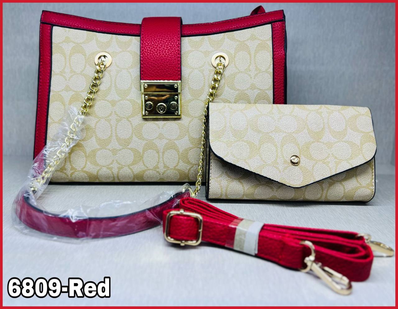 Coach With Wallet Offer 
75 dhs🪙🌨️

Zain232
♥️♥️♥️