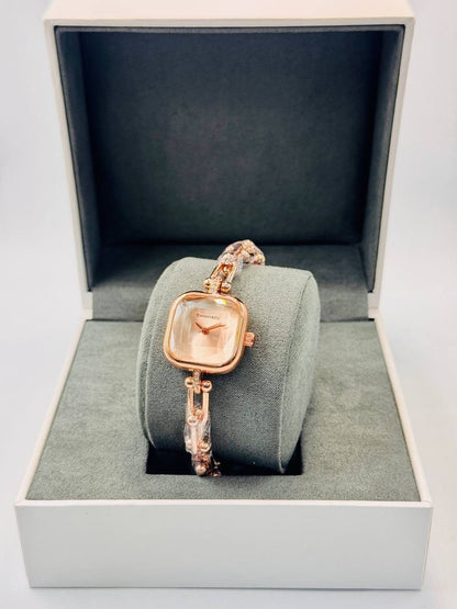 Tifany ladies
55 dhs✅

Zain08
♥️♥️♥️