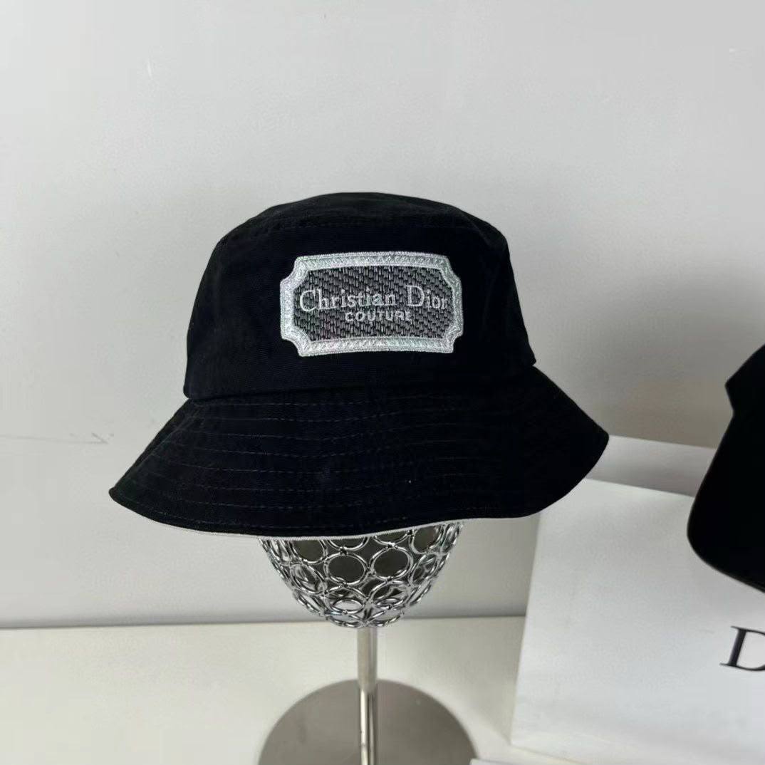 Big offer
hat, one size 
50 dhs🇦🇪🇦🇪

Zain231
♥️♥️♥️