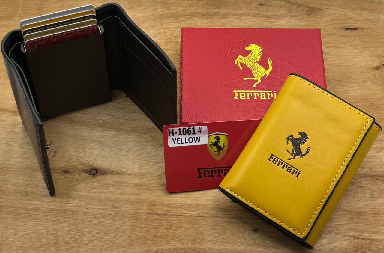 Wallets
60 dhs🇦🇪🇦🇪

Zain182
♥️♥️♥️