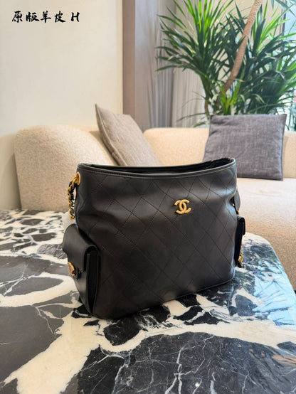 Loewe - Chanel
Master Bags +++
For Price 👇 WTSP Text Zain 0568585901

Zain142
♥️♥️♥️