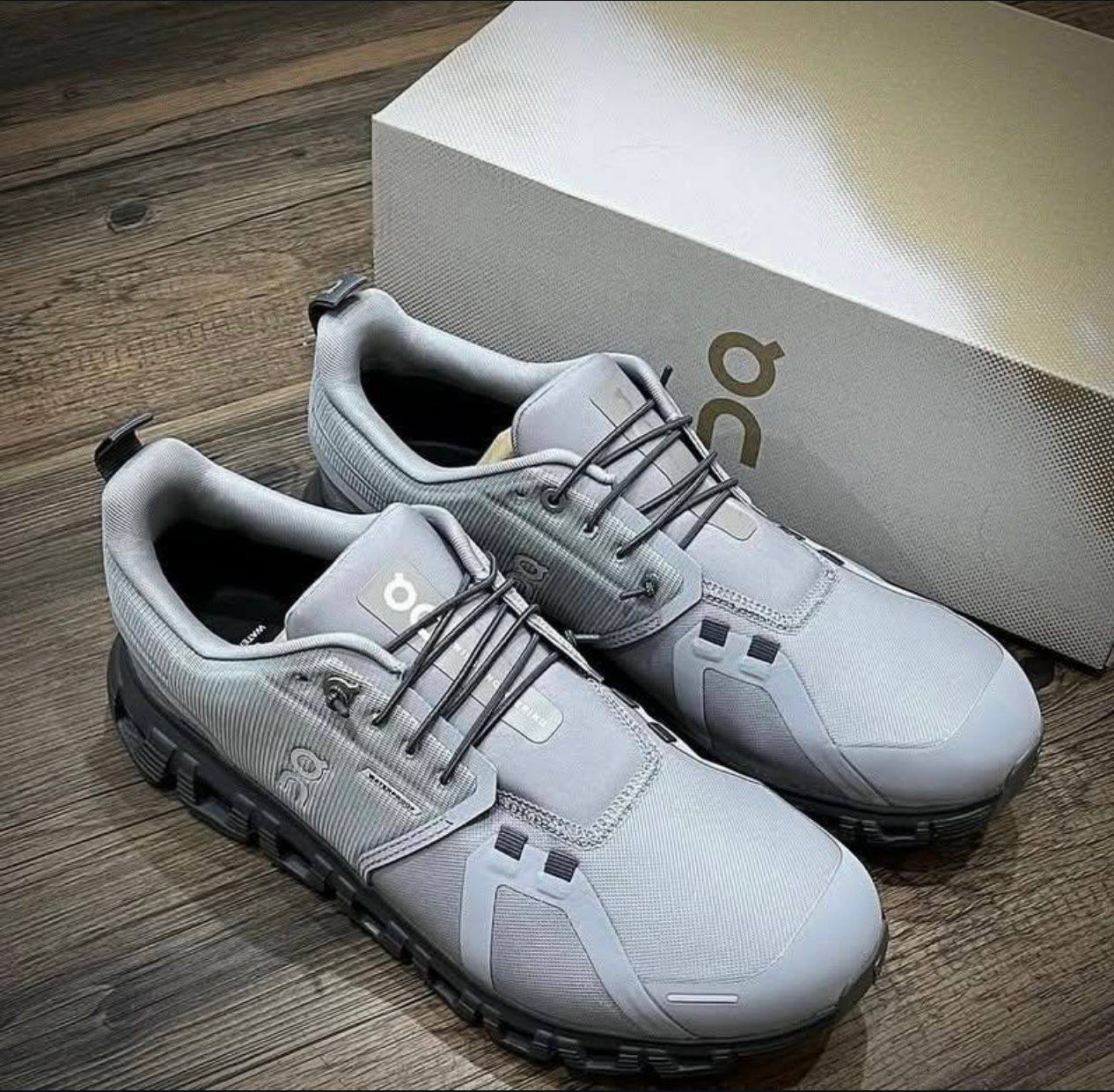Cloud 6 WP , 
size 36 to 46 , 
230 dhs💓

Zain196
♥️♥️♥️