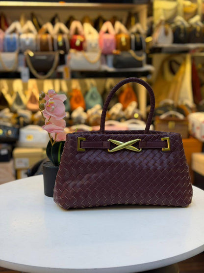 Bottega
110 dhs✅

Zain299
♥️♥️♥️