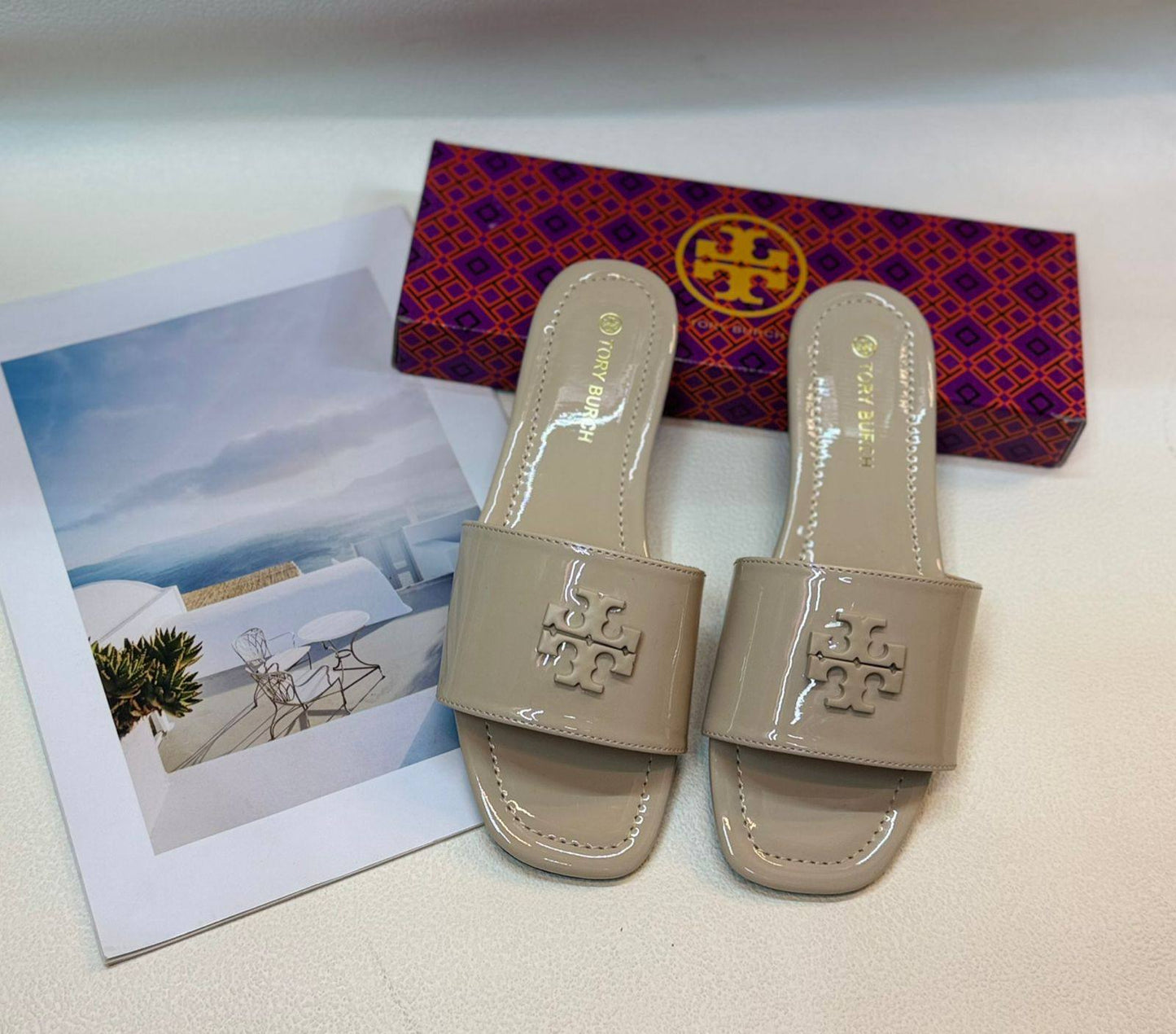 Tory burch

Size 36to41
60 dhs❤️

Zain236
♥️♥️♥️