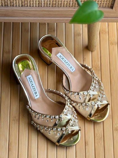 Aquazzura
Vip quality 
Size:36 to 41
450 dhs🇦🇪🇦🇪

Zain303
♥️♥️♥️