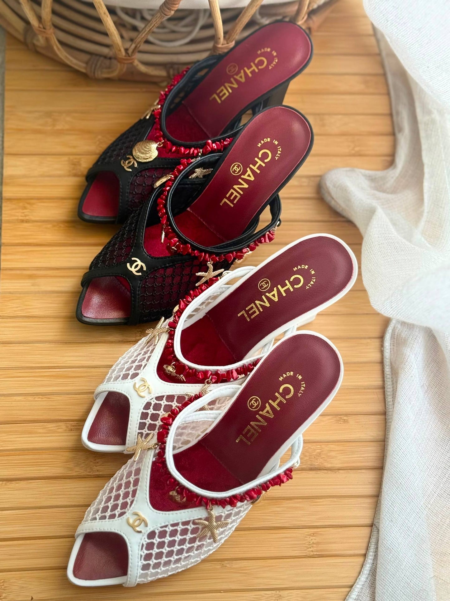 Chanel  ✨
SuperMaster Quality 💯
500 dhs✅
Size: 36-41💥

Zain303
♥️♥️♥️