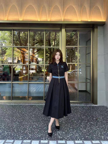 *New collections     
190 dhs🪙
*good  quality  
*Sizes:S M L * 
*AVAILABLE NOW*🥰🛍️🛍️

Zain231
♥️♥️♥️