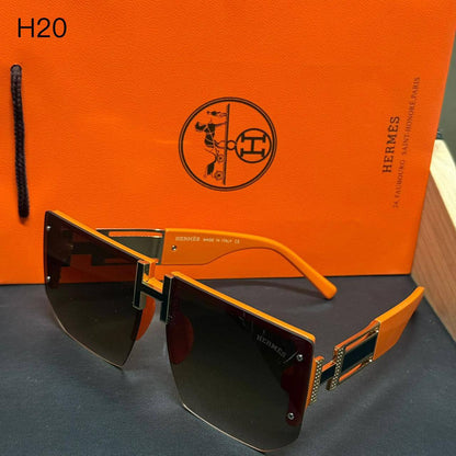 Hermes ❤️‍🔥*
Sunglasses 🕶️ 
Copy one❣️
good quality 💯
With master box 🗃️ 
50 dhs❤️

Zain216
♥️♥️♥️