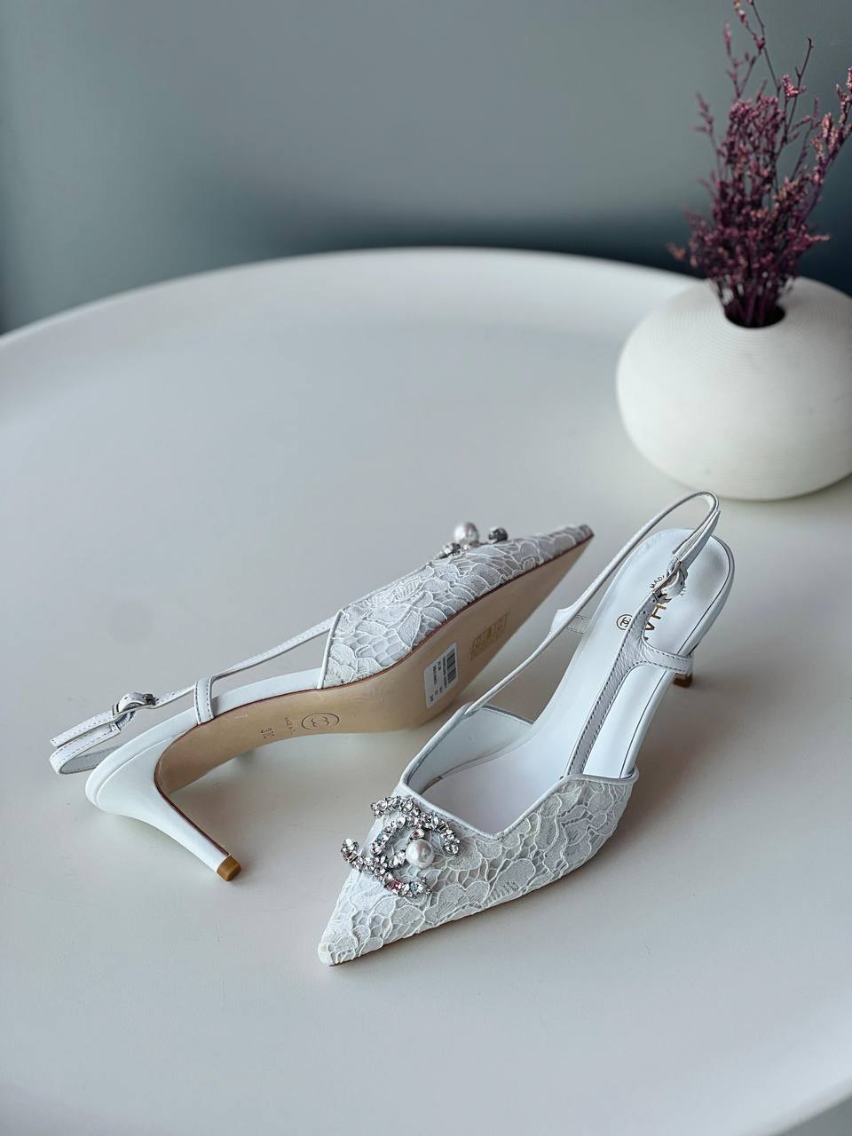 CHANEL🌹
36_41
Super high quality* 
500 dhs🪙🖤

Zain176
♥️♥️♥️