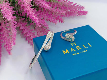 MARLI 
BANGLE & RING

80 DHS❣️

WITH NORMAL BOX
🎁🎁🎁

Zain89
♥️♥️♥️