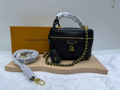 LV
95 dhs🪙🌨️

Zain114
♥️♥️♥️