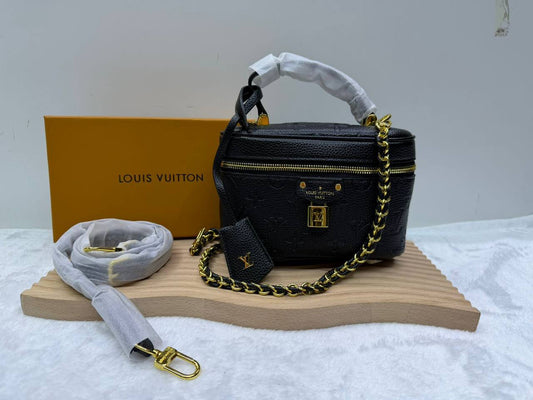 LV
95 dhs🪙🌨️

Zain114
♥️♥️♥️