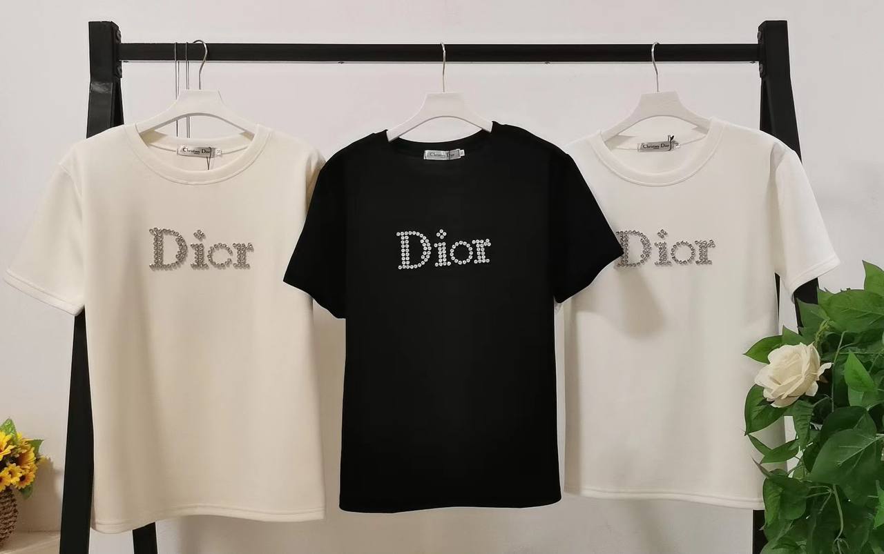 M-L-XL size 
130 dhs🇦🇪🇦🇪

Zain140
♥️♥️♥️