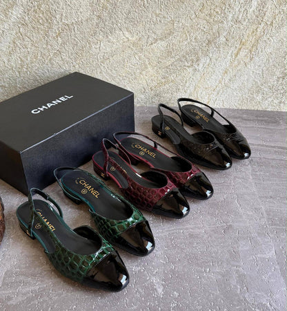 CHANEL 💫😍
SuperMaster Quality 💯
450 dhs✅
Size: 36-41 💥

Zain171
♥️♥️♥️