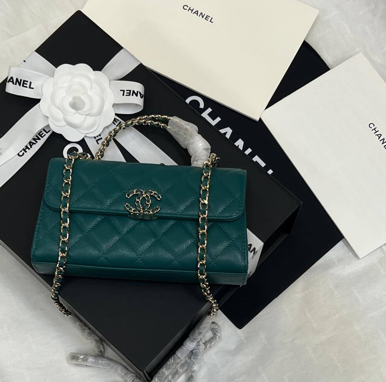 Chanel 💕💕✨
Super master quality 🔥🔥
Available ✨💕💕
With full packing 📦🎀
For Price 👇 WhatsApp✅
0568585901 
0507557372
0552275751 Owner Zain 👌

Zain251
♥️♥️♥️