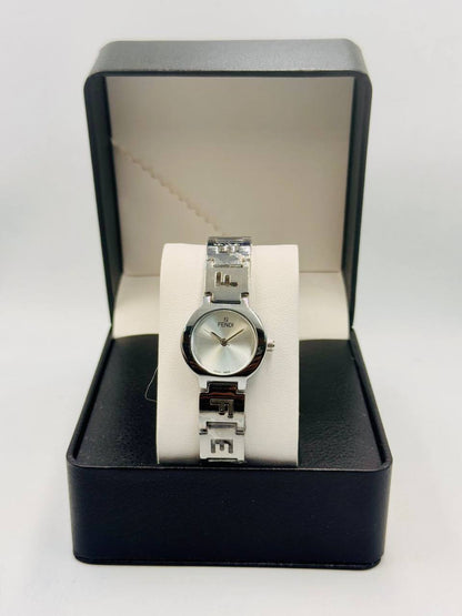 FENDI Ladies
*New arrival*🔥
55 dhs✅

Zain08
♥️♥️♥️