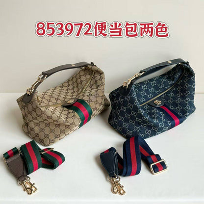 Gucci 
Master
260 dhs🪙🌨️
#29cm❤️

Zain228
♥️♥️♥️