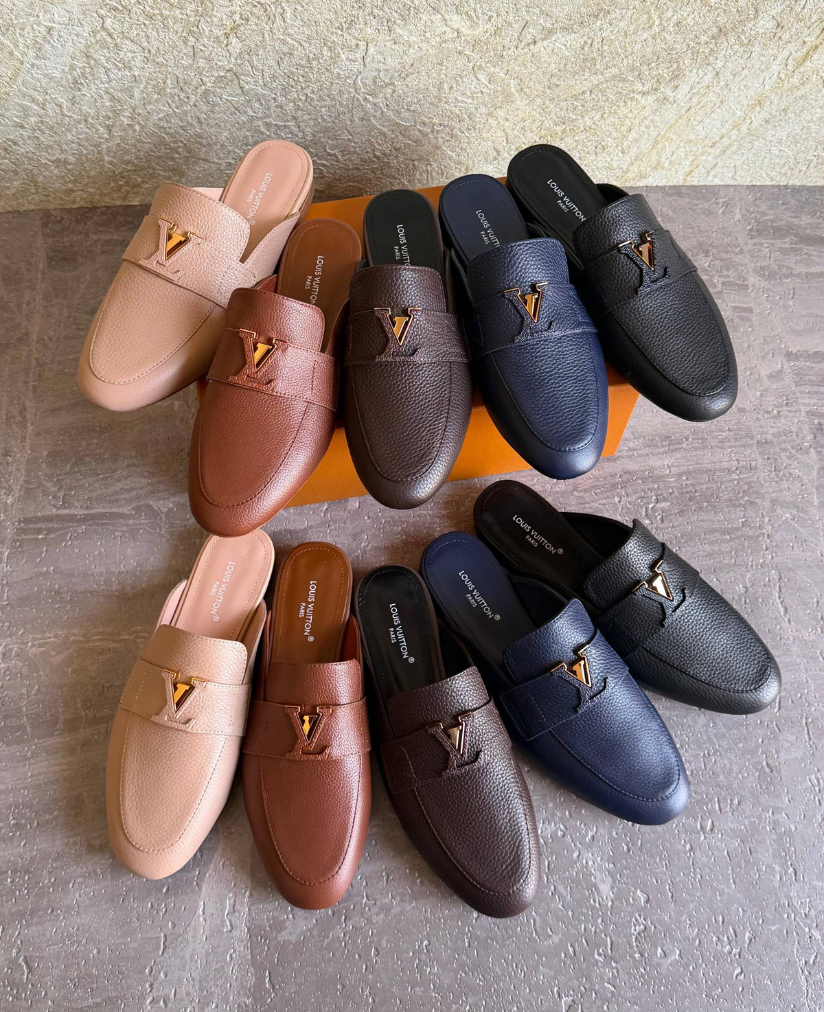 LOUIS VIITTON💫

SuperMaster Quality 💯
480 dhs🇦🇪🇦🇪

Size: 36-41💥

Zain171
♥️♥️♥️