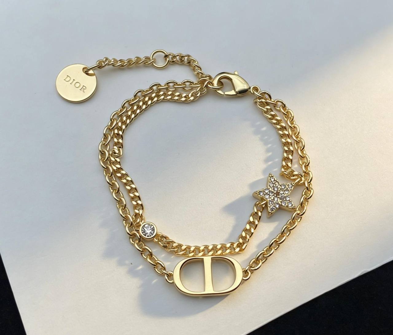 EACH BRACELET 
MASTER QUALITY💫✨
50 DHS🇦🇪
WITH BOX AND PAPER BAG 🎁🛍️

Zain89
♥️♥️♥️
