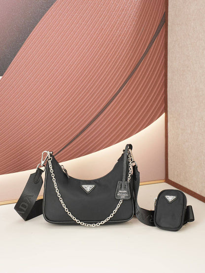 Dior - YSL - Prada 
Master
For Price 👇 WTSP Text Zain 0568585901

Zain111
♥️♥️♥️