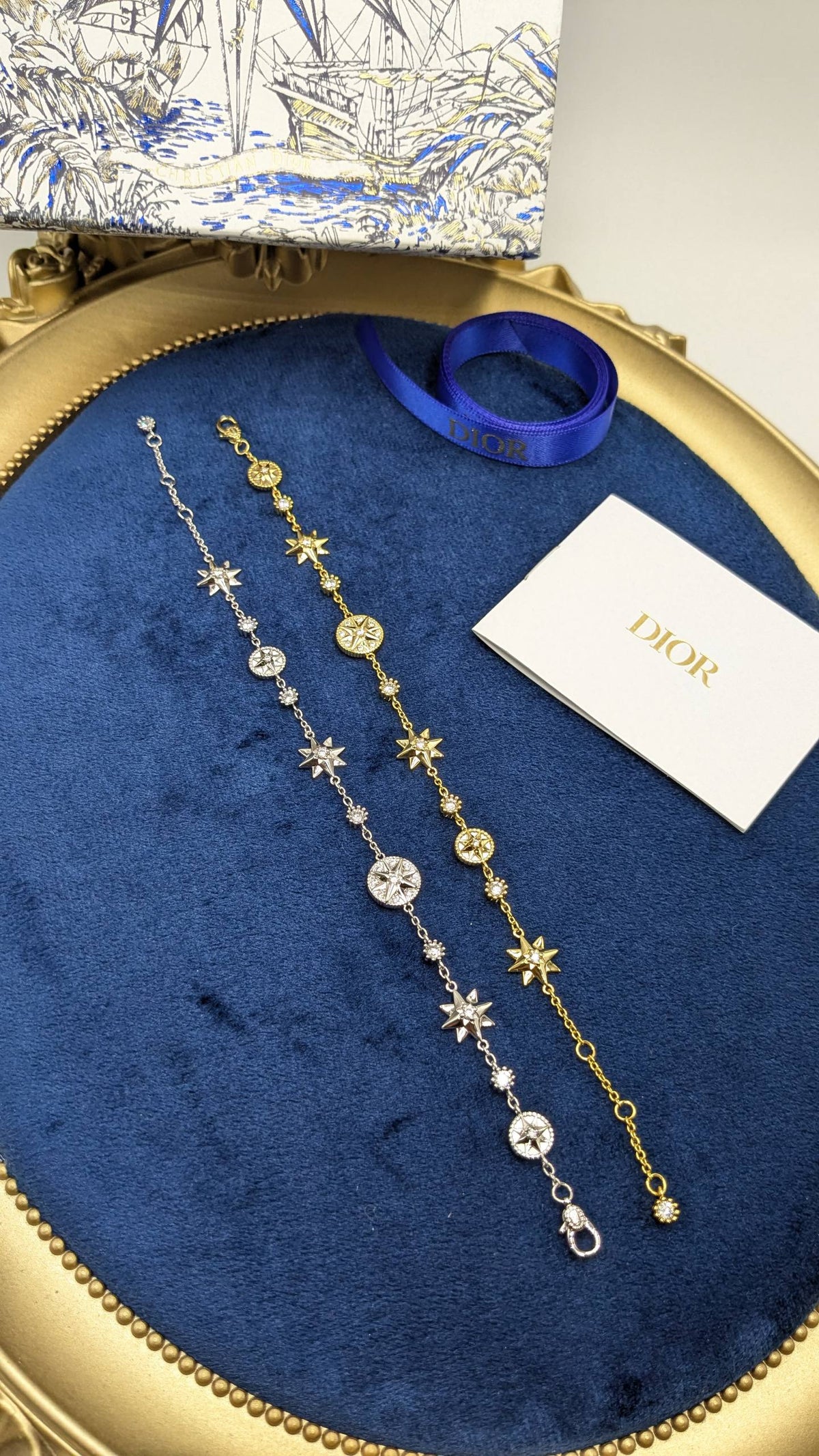 Dior
Master Quality
Bracelet
85 dhs🇦🇪  with Normal Box 🎁
105 dhs🇦🇪 with good box 

Zain210
♥️♥️♥️